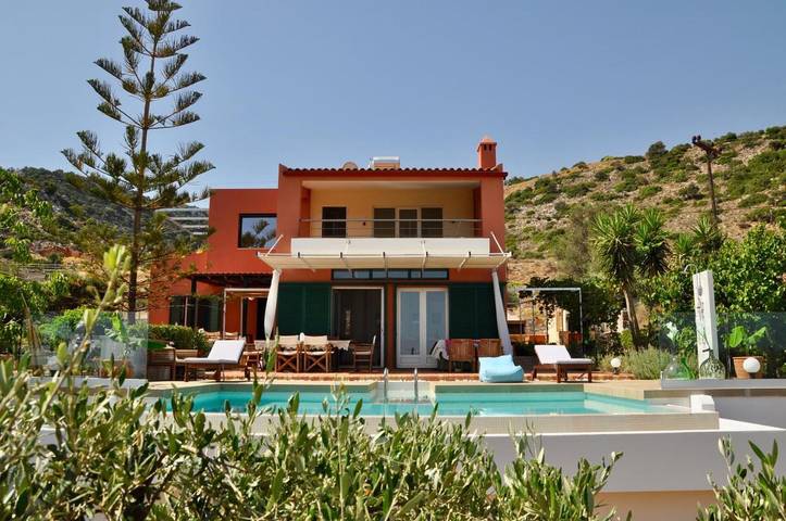 Villa pour 6 personnes, avec jardin ainsi que vue et piscine, animaux acceptés dans Malia - 2