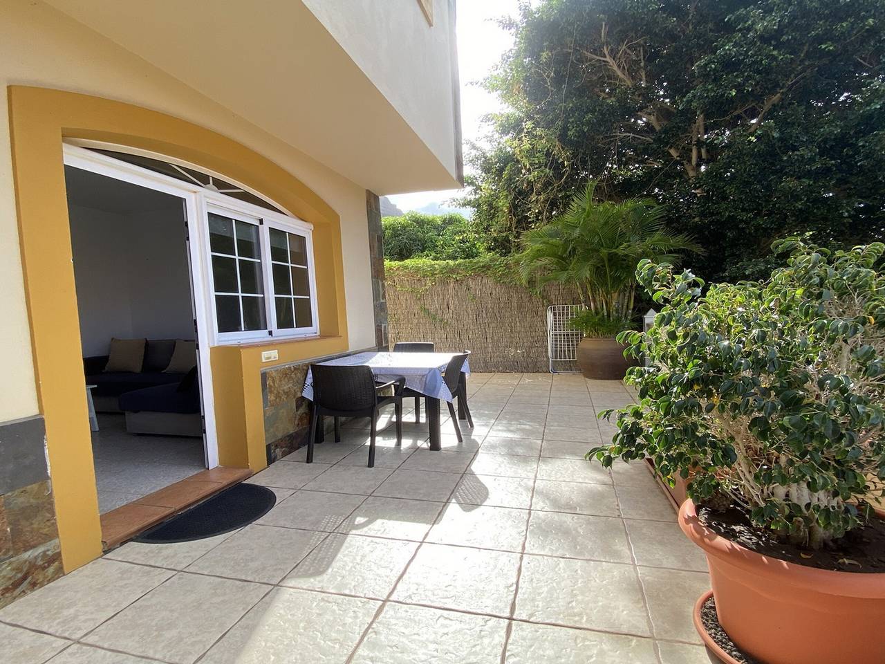 Appartement entier, Charmant appartement à Valle Gran Rey avec terrasse et Wifi in Valle Gran Rey, La Gomera
