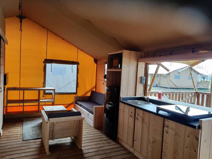 Camping für 5 Personen, mit Terrasse am Ijsselmeer - 3