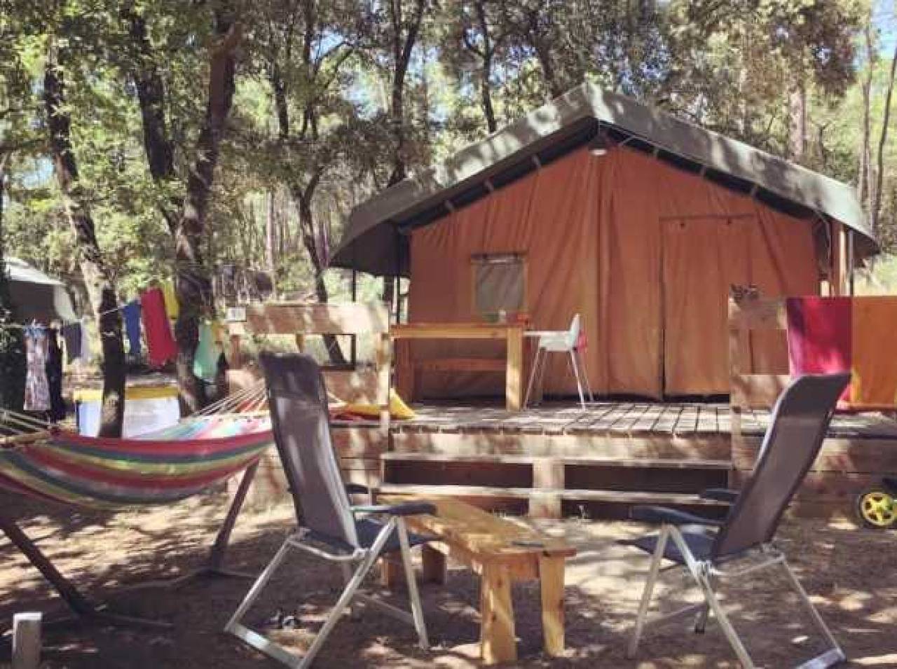 Tente pour 4 Personnes dans Bollène, Provence