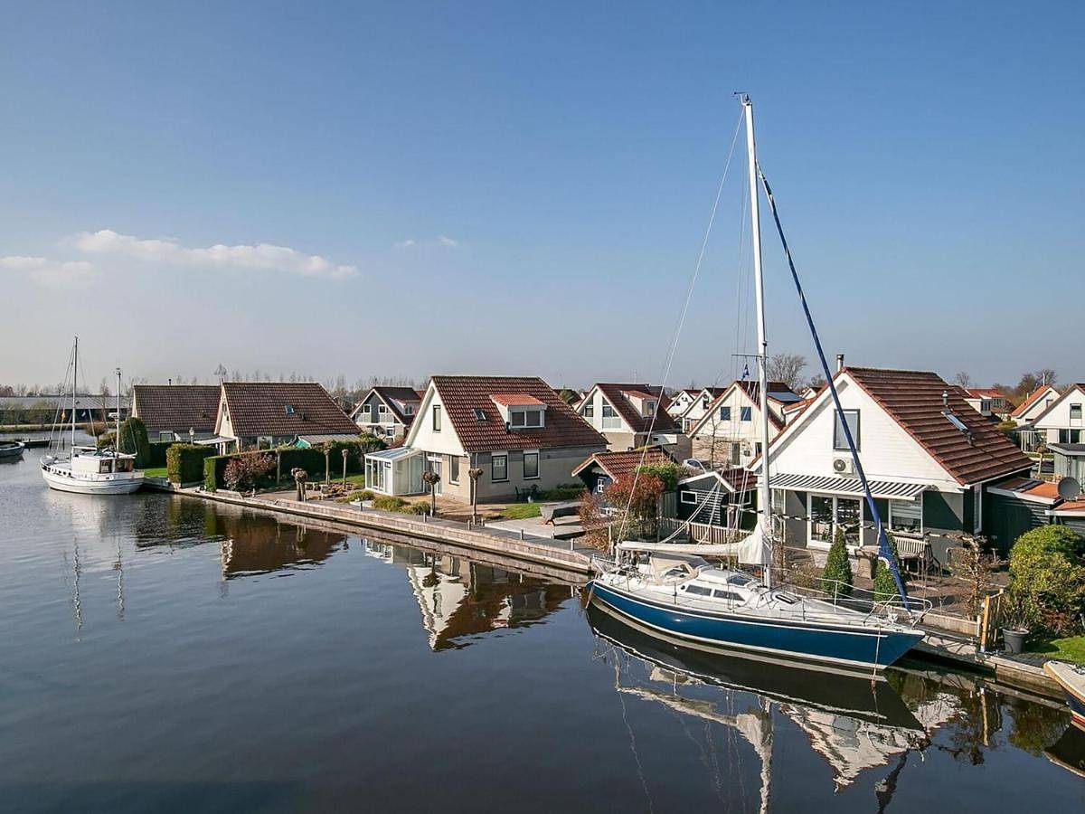 Two-Bedroom Holiday Home in Nationalpark De Alde Feanen
