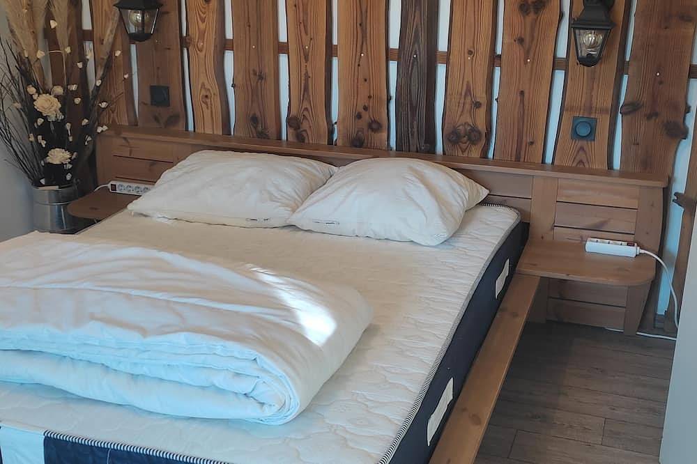 Cottage 300 m from Lac des Settons in Lac des Settons (Montsauche-les-Settons), Montsauche-les-Settons
