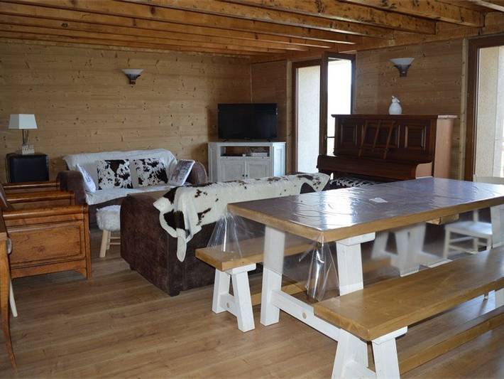 Location de vacances pour 10 personnes, avec vue sur le lac et terrasse à Les Angles - 3