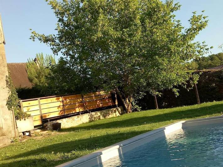 Location de vacances pour 4 personnes, avec piscine et jardin à La Bachellerie - 4