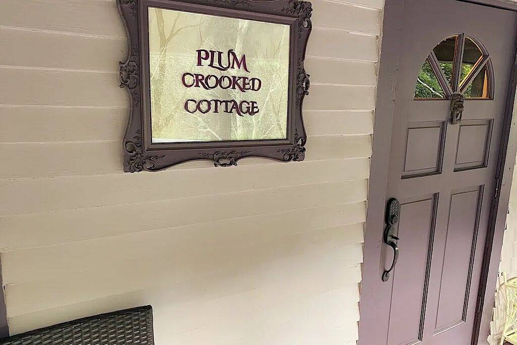 Plum Crooked Poet’s Cottage ~ Once Upon A Time ~ Alpine Charm ~ Not Damaged ~ in Marshall (NC), Madison County (NC)