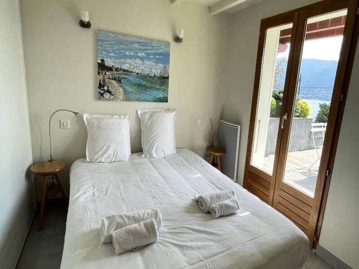 Gîte pour 4 personnes, avec balcon, adapté aux familles à Veyrier-du-Lac - 4