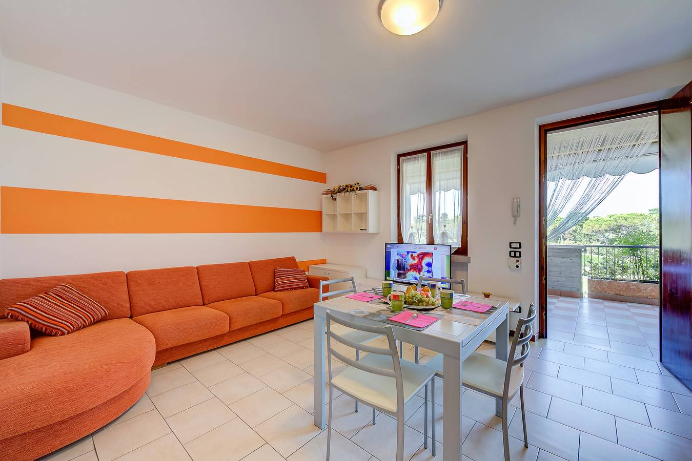 Ganze Wohnung, Vistalago Green Residence 100m From Lake in Rivoltella del Garda, Desenzano del Garda