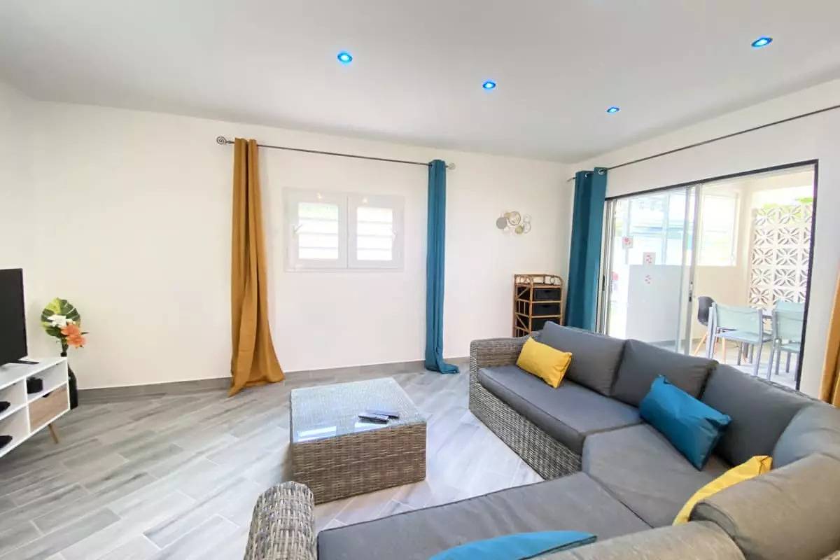 Casas " Villas para 6 Personas in Le Carbet, Martinica