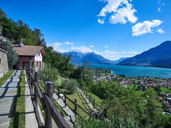 Casa de vacaciones para 6 personas, con vistas al lago y jardín - 1