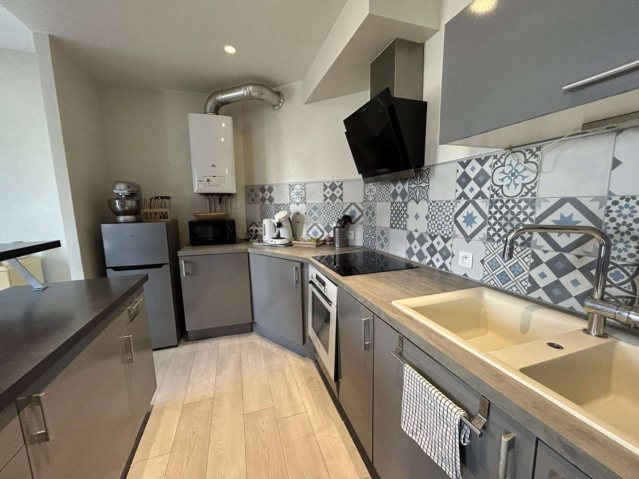 Geheel appartement, Comfortable & Modern Apartment in Reims in Reims, Marne