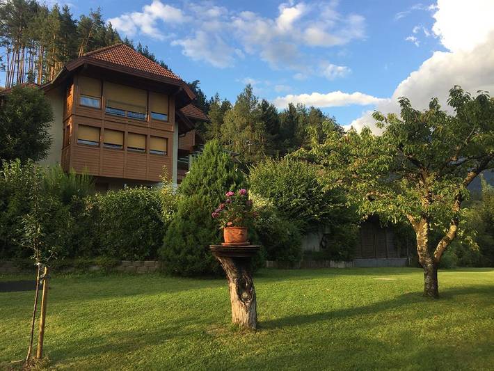 Ferienhaus für 14 Personen, mit Ausblick und Pool sowie Seeblick und Garten, mit Haustier am Millstätter See - 2