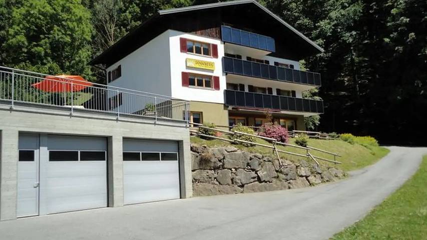 Gîte pour 5 personnes, avec balcon à Mellau - 4