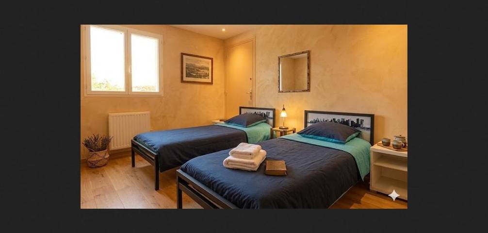 Location de vacances pour 6 personnes, avec jardin à Orcines - 2