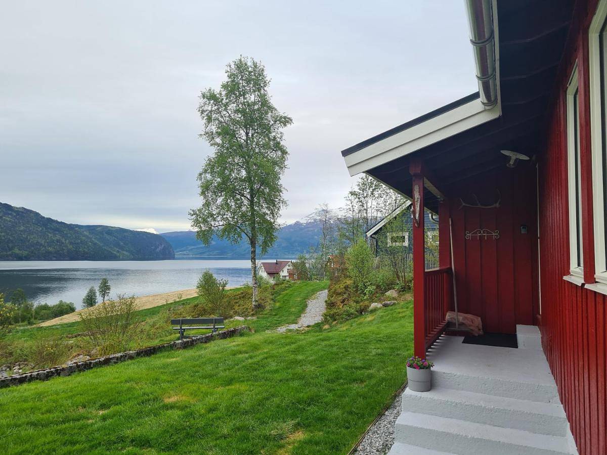 Nordfjordcabins Red in Stryn 