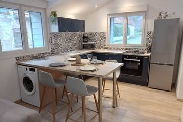 Gîte pour 6 personnes, avec terrasse dans Urçay