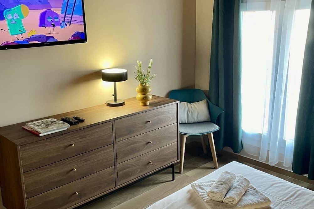 2bedrooms Apartment (5 pax) in Novara, Provincia de Novara