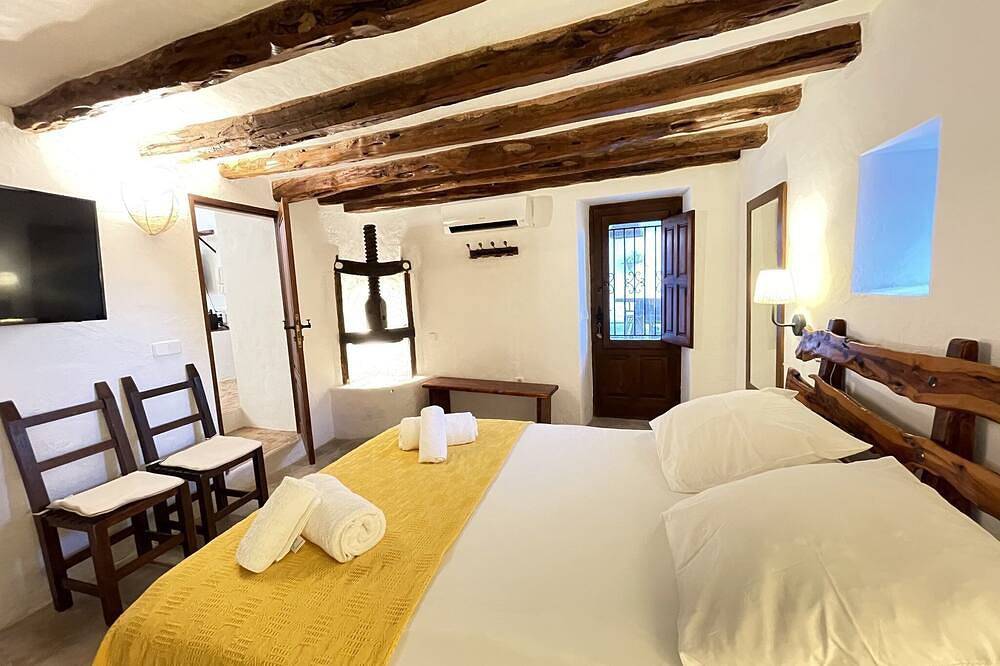 Thrilling Ibiza Villa | Villa Nott | 3 Bedrooms in San José (Ibiza), Sant Josep de sa Talaia