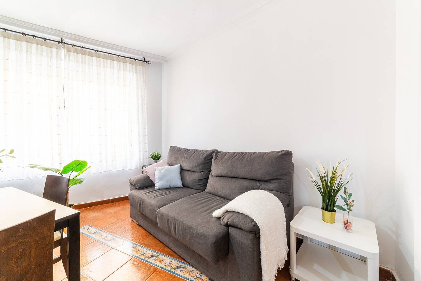 Holiday Home 'Casa Maruchi - Apartamento' near the Beach with Shared Terrace & Wi-Fi in Almería, Costa de Almería