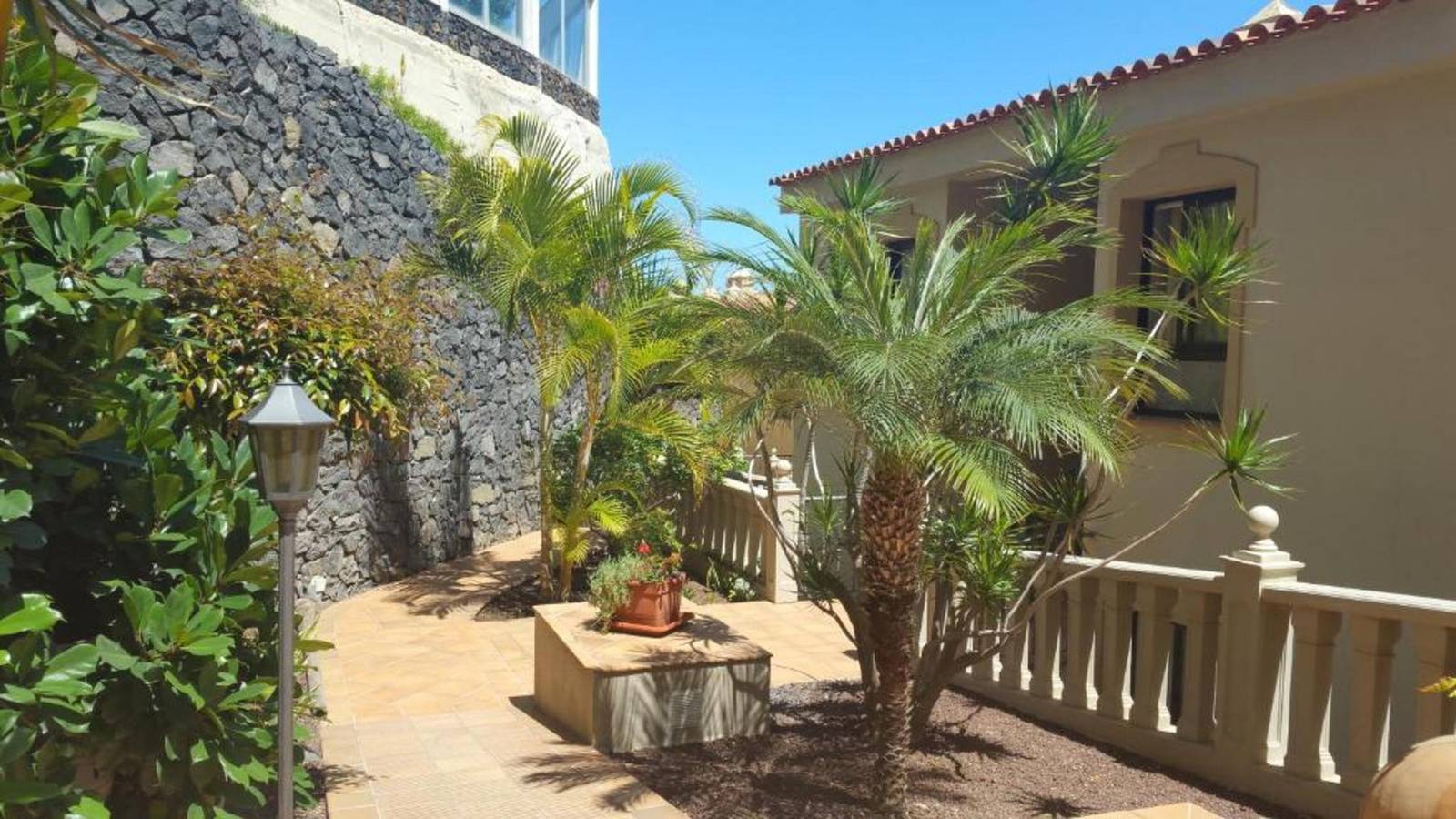 Superior Lr in Playa de los Roques, Los Realejos