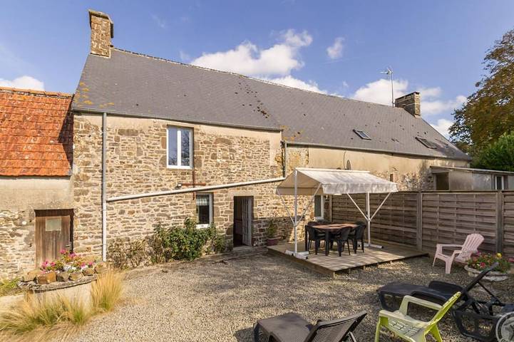 Gîte pour 6 personnes, avec jardin, animaux acceptés à Le Mesnil