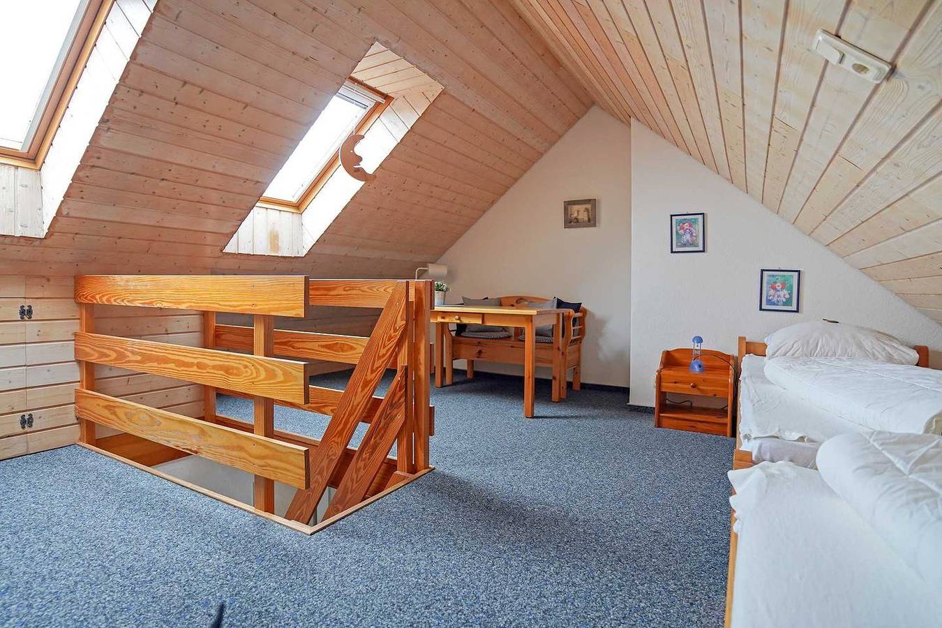 Apartamento entero, Apartamento en primera línea de playa con balcón y surf a 1 km in Norddeich, Norden y sus alrededores