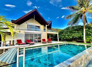 Cottage pour 6 personnes, avec jardin ainsi que terrasse et piscine dans Bora Bora