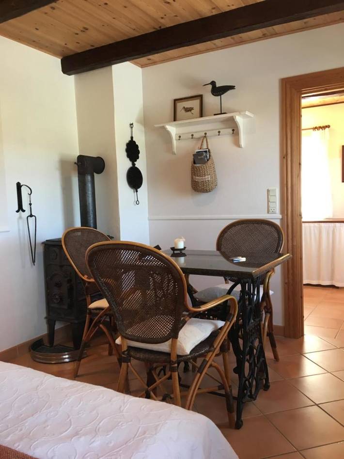 Bed and breakfast for 2 personer, med have - 1