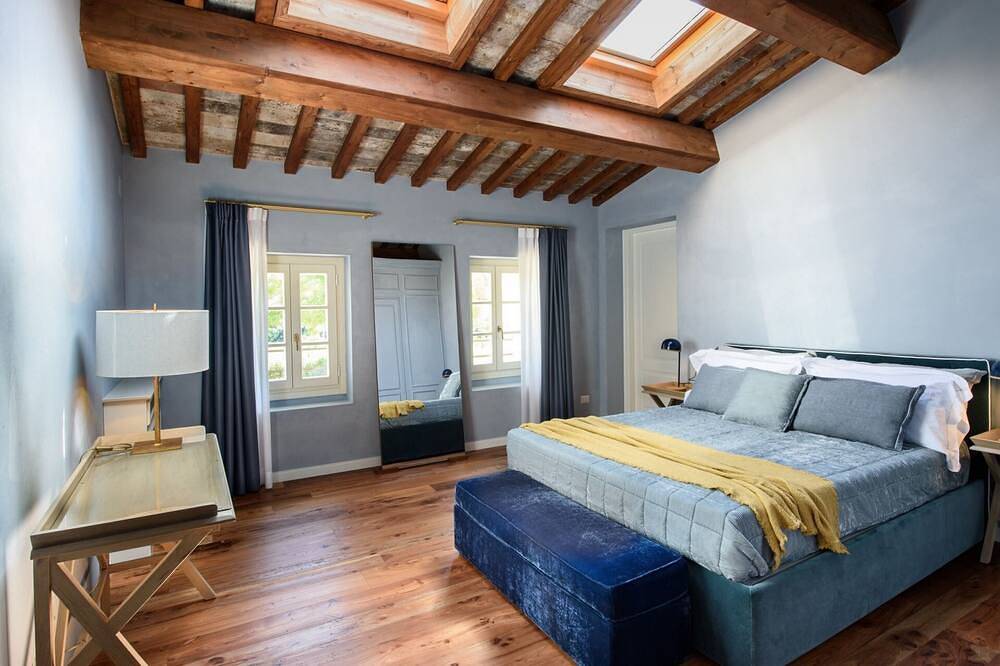 Villa Teresa mit Pool und Jacuzzi in Toskana in Massa e Cozzile, Pistoia Provinz