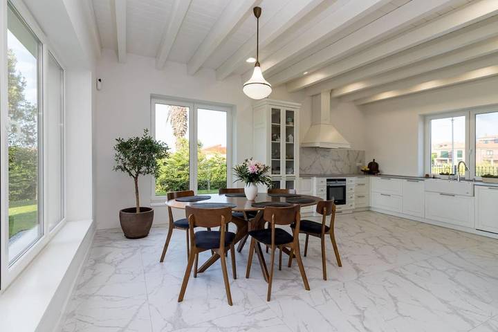 Chalet para 8 personas, con Terraza y Jardín en Comarca de Santander - 3