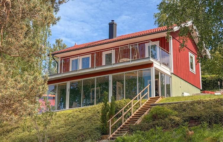 Hus för 6 Personer med trädgård in Vätö, Svenska Östersjön