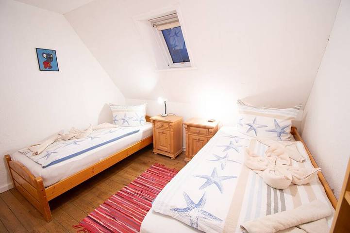 Ferienhaus für 10 Personen, mit Pool und Garten sowie Terrasse in Butjadingen - 4