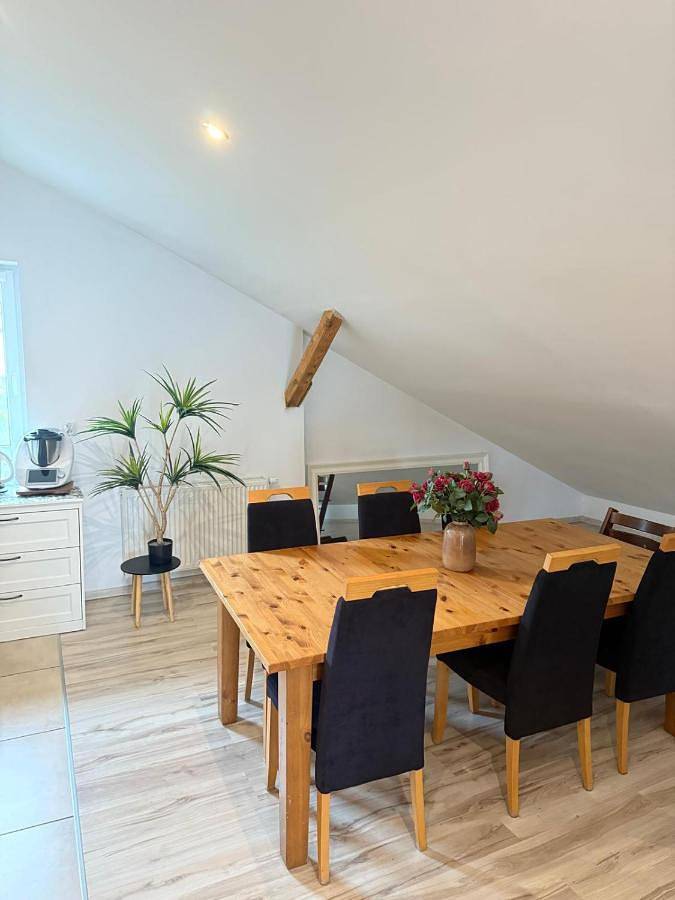Cały apartament, 120m2 Apartament Las I Jezioro in Człuchów, Pomorze