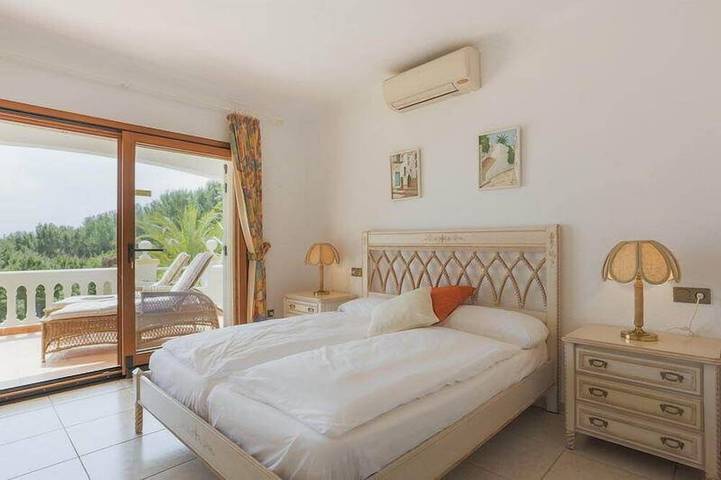 Location de vacances pour 6 personnes, avec balcon et jardin, animaux acceptés à Cala Llenya - 4