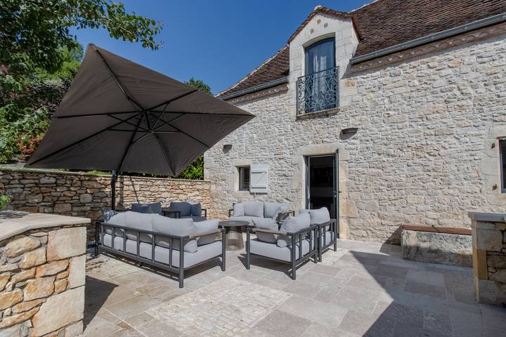 Location de vacances pour 14 personnes, avec jardin à Lacave - 3