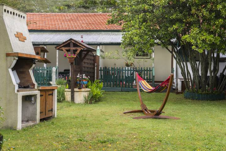 Holiday Home La Verdonette with Garden, BBQ & Wi-Fi in Le Verdon-sur-Mer, Médoc Regional Natural Park