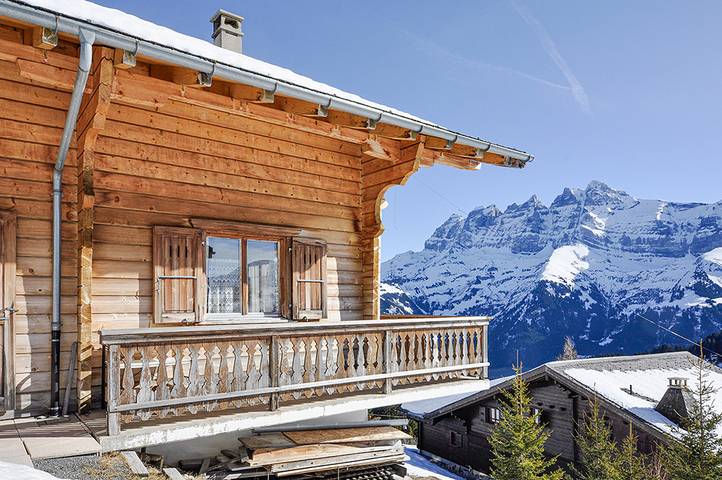 Ferienhaus für 11 Personen, mit Balkon und Ausblick in Val-d'Illiez