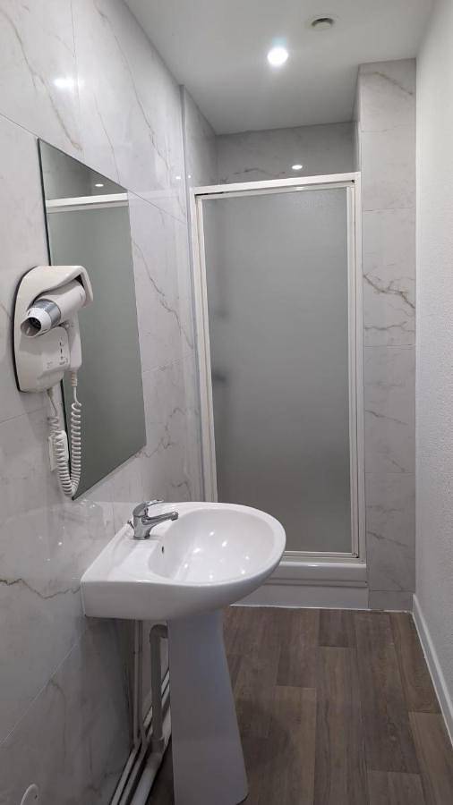 Hôtel pour 2 personnes, avec jardin à Saint-Georges-de-Mons - 4