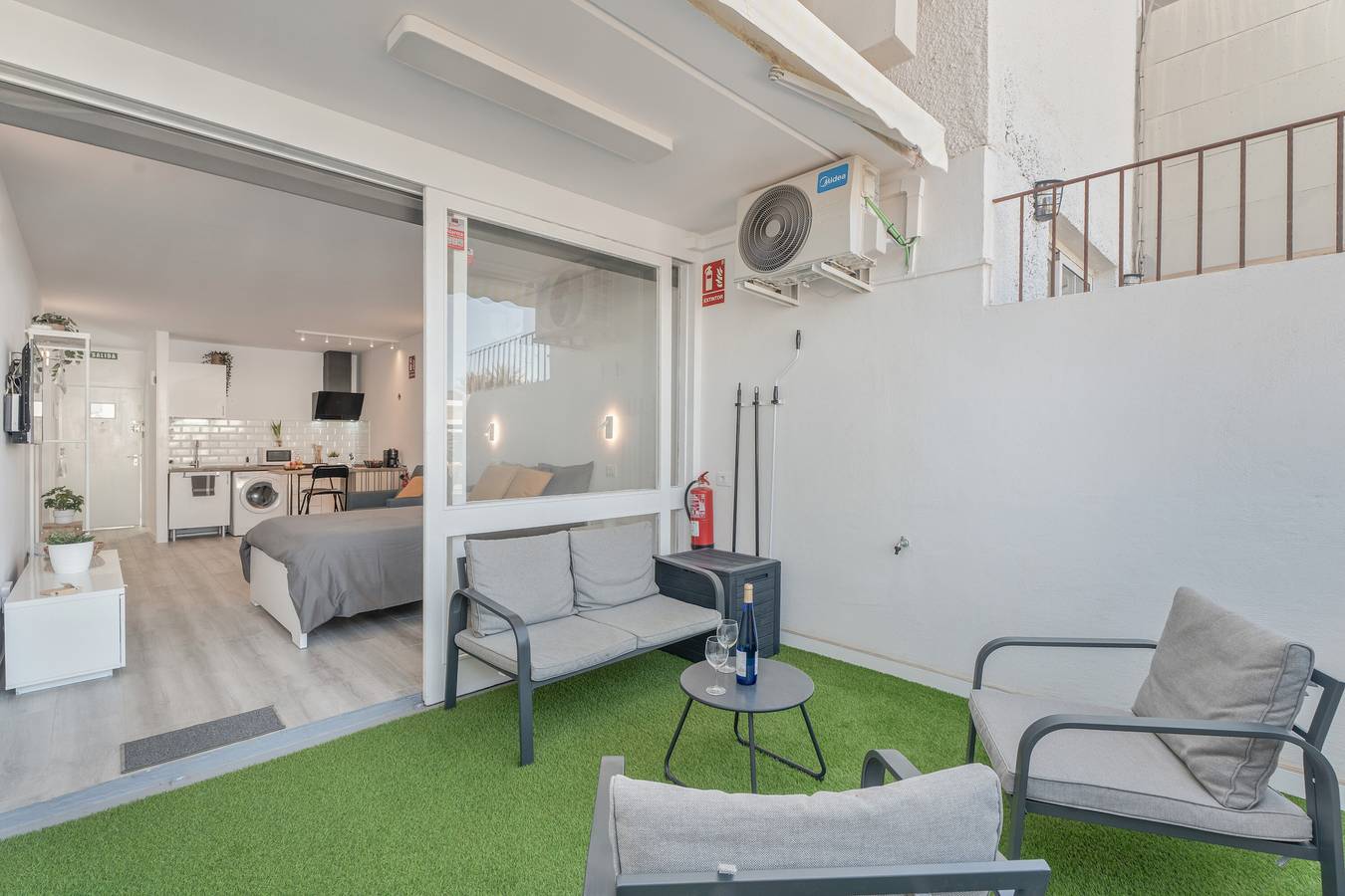 Ganzes Studio, Studio 'Mit Pool in Arona' mit Gemeinschaftspool, Wlan und Klimaanlage in Costa del Silencio, Arona