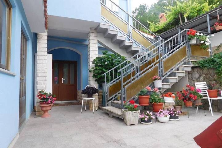 Ferienwohnung für 3 Personen, mit Terrasse