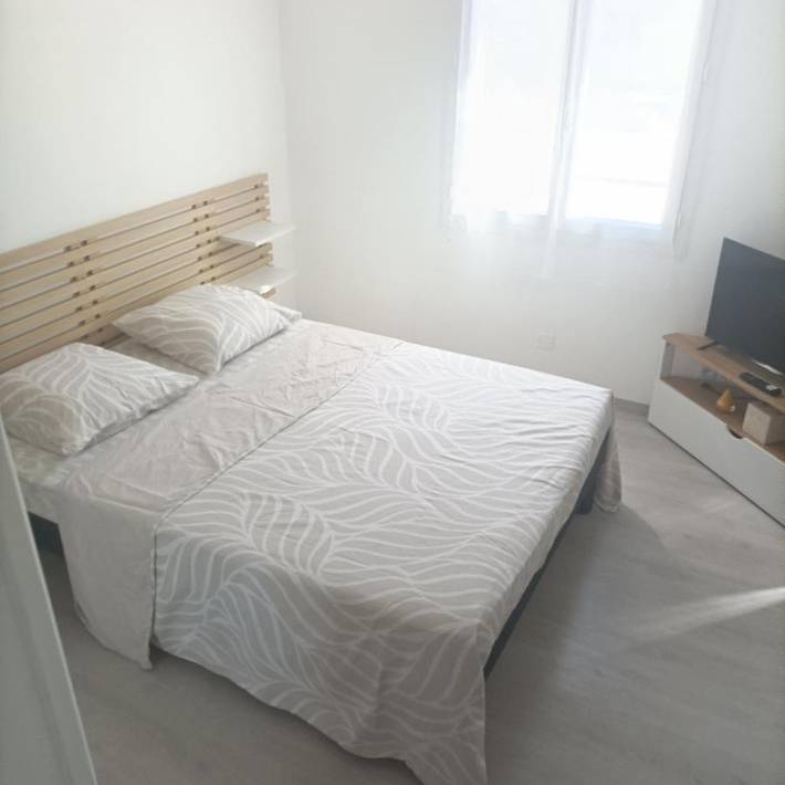 Gîte pour 2 personnes, avec Terrasse ainsi que Jardin et Vue à Saint-Maurice-sur-Aveyron