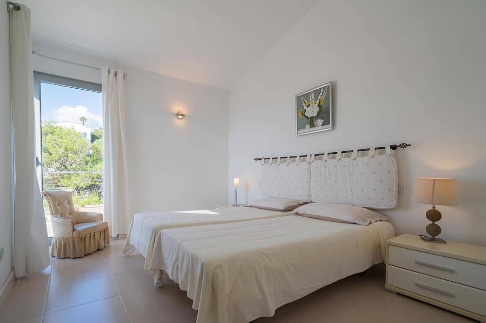 Villa Menoraca - Balear island in Cala Llonga (Menorca), Maó