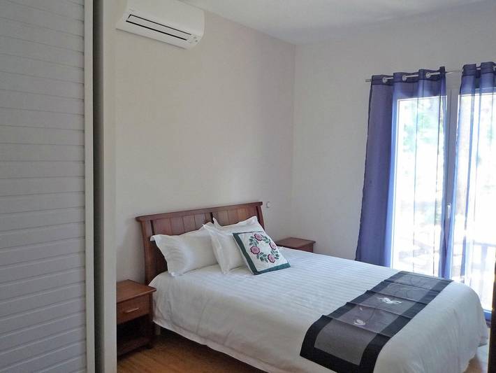 Location de vacances pour 4 personnes, avec piscine et jardin, adapté aux familles à Montauroux - 4