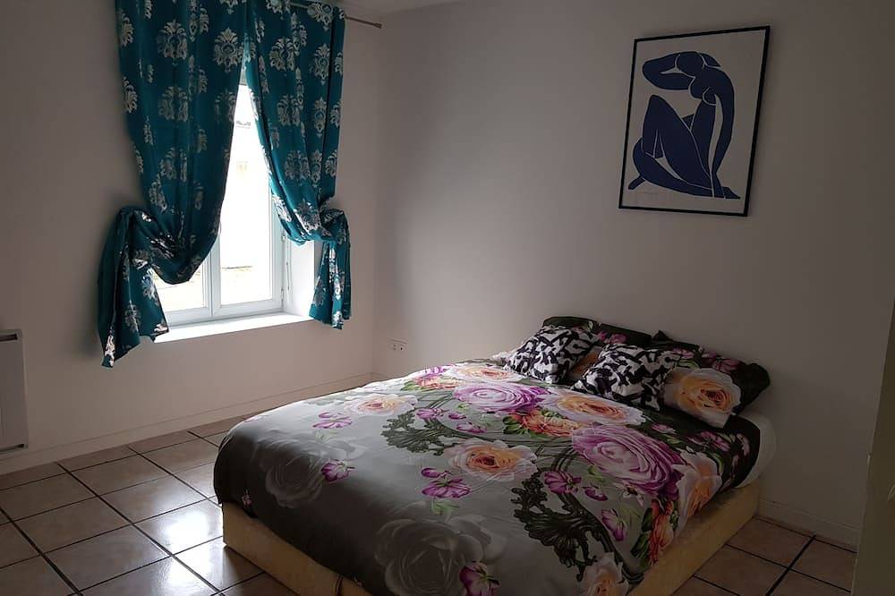 Entire apartment, Modern roanne apartment in Roanne, Roanne region