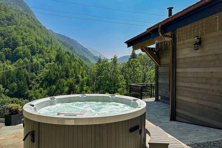 Gîte pour 11 personnes à Bonnevaux