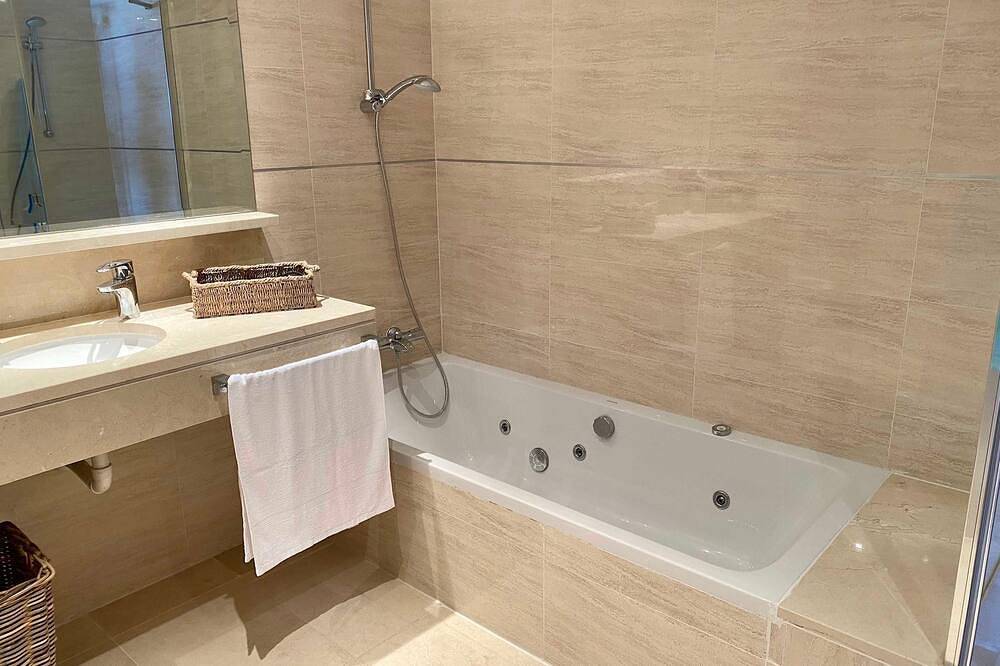 Entire apartment, Balcon de El Puerto, Spanien in Tarajal, Tazacorte