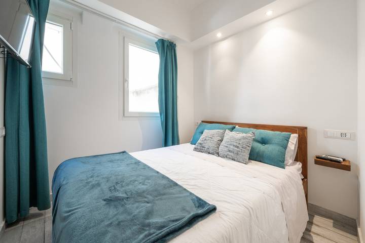 Suite Saint Remy Villanova Room with Wi-Fi and Air Conditioning in Marina (Sardinia), Cagliari