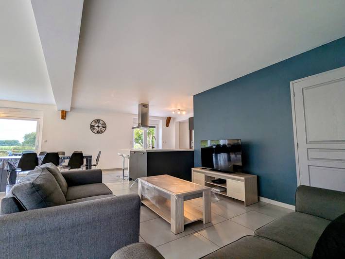 Gîte pour 14 personnes, avec piscine ainsi que terrasse et jardin dans Centre-Val de Loire - 2
