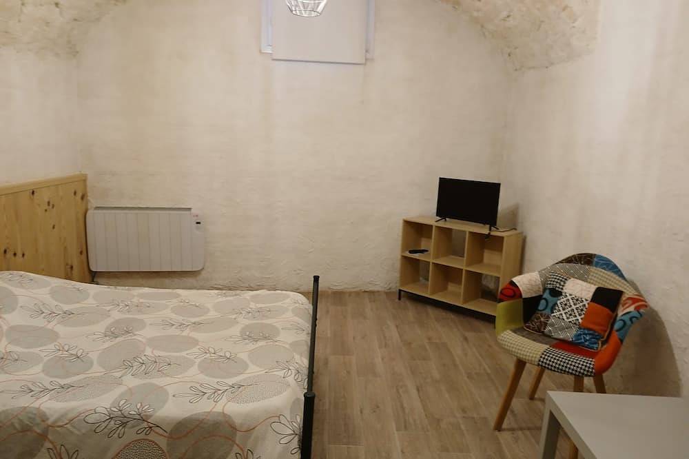 Appartement entier, Studio Dans Voûtes ... in Creissels, Parc naturel régional des Grands Causses