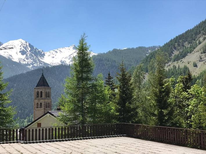 Gîte pour 4 personnes, avec Balcon et Terrasse ainsi que Jardin et Vue à Argentera (Italie)