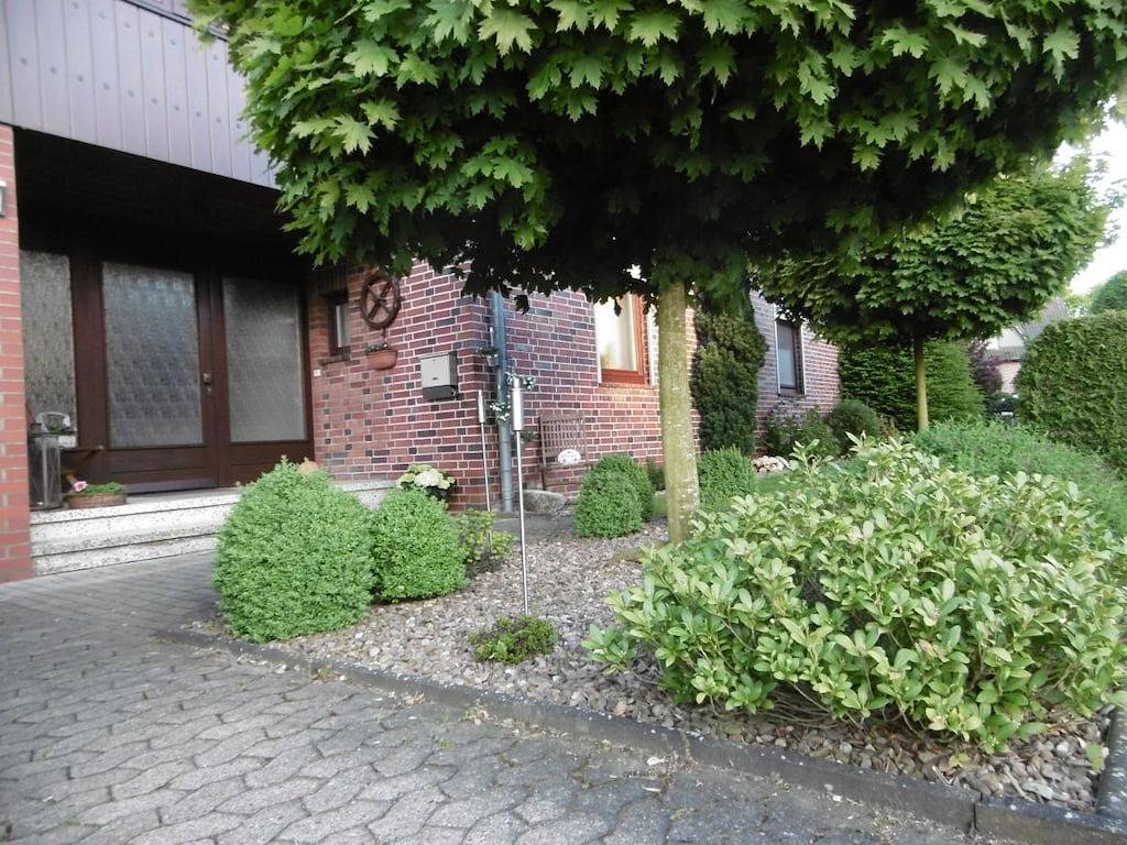 Storchennest Petershagen in Petershagen, Kreis Minden-Lübbecke